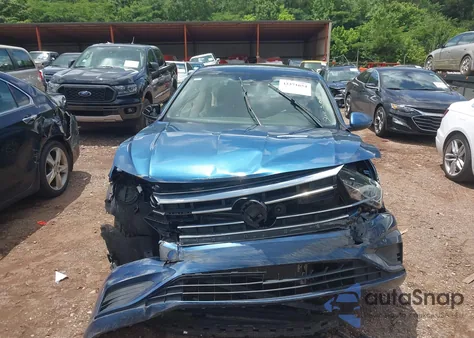 2021 Volkswagen Jetta 1.4T R-Line/1.4T S/1.4T Se z USA, uszkodzony, nr VIN 3VWC57BU6MM033172